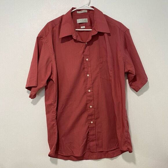 Vintage Hennessy by Van Heusen Fitted Button-Up Shirt 17.5 | Rust Red Half Sleev - Picture 1 of 3